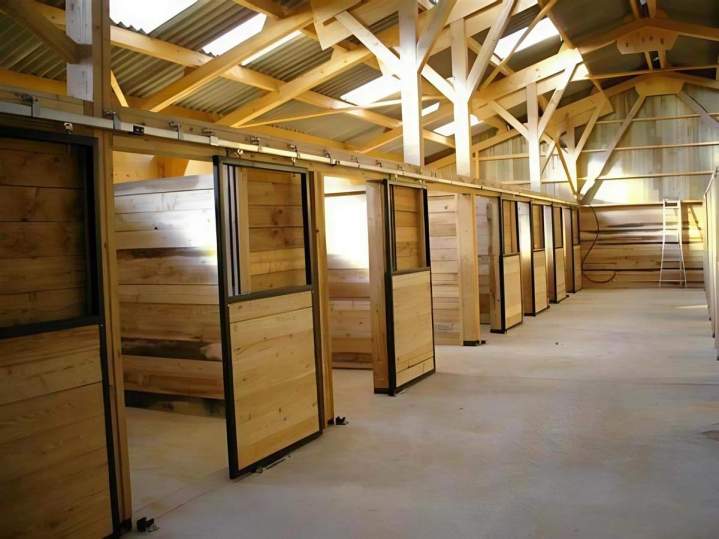 Construction de centres équestres dans Occitanie