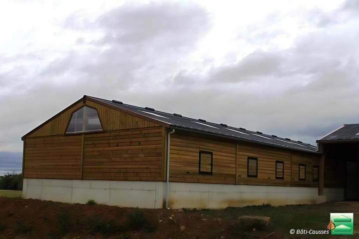 Construction d'écurie avec boxes Occitanie
