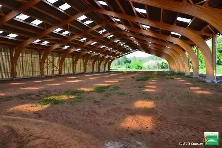 Phases de travaux de construction de bâtiments Occitanie