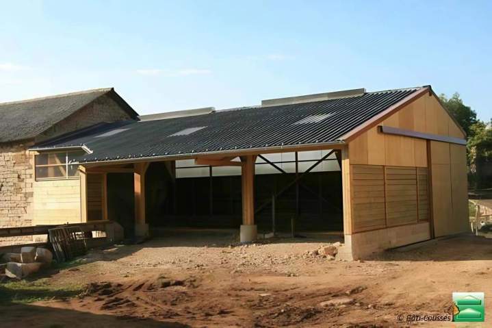 Bâtiment de stockage pour fourrage et paille Occitanie
