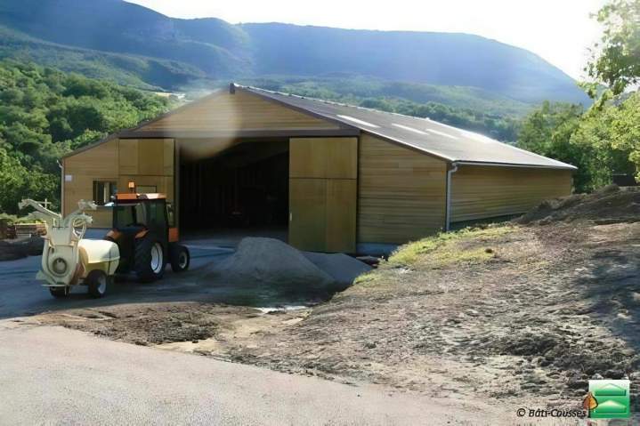 Construction de hangar de stockage de marchandises Occitanie