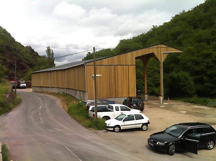 Séchage des matériaux en grange Occitanie